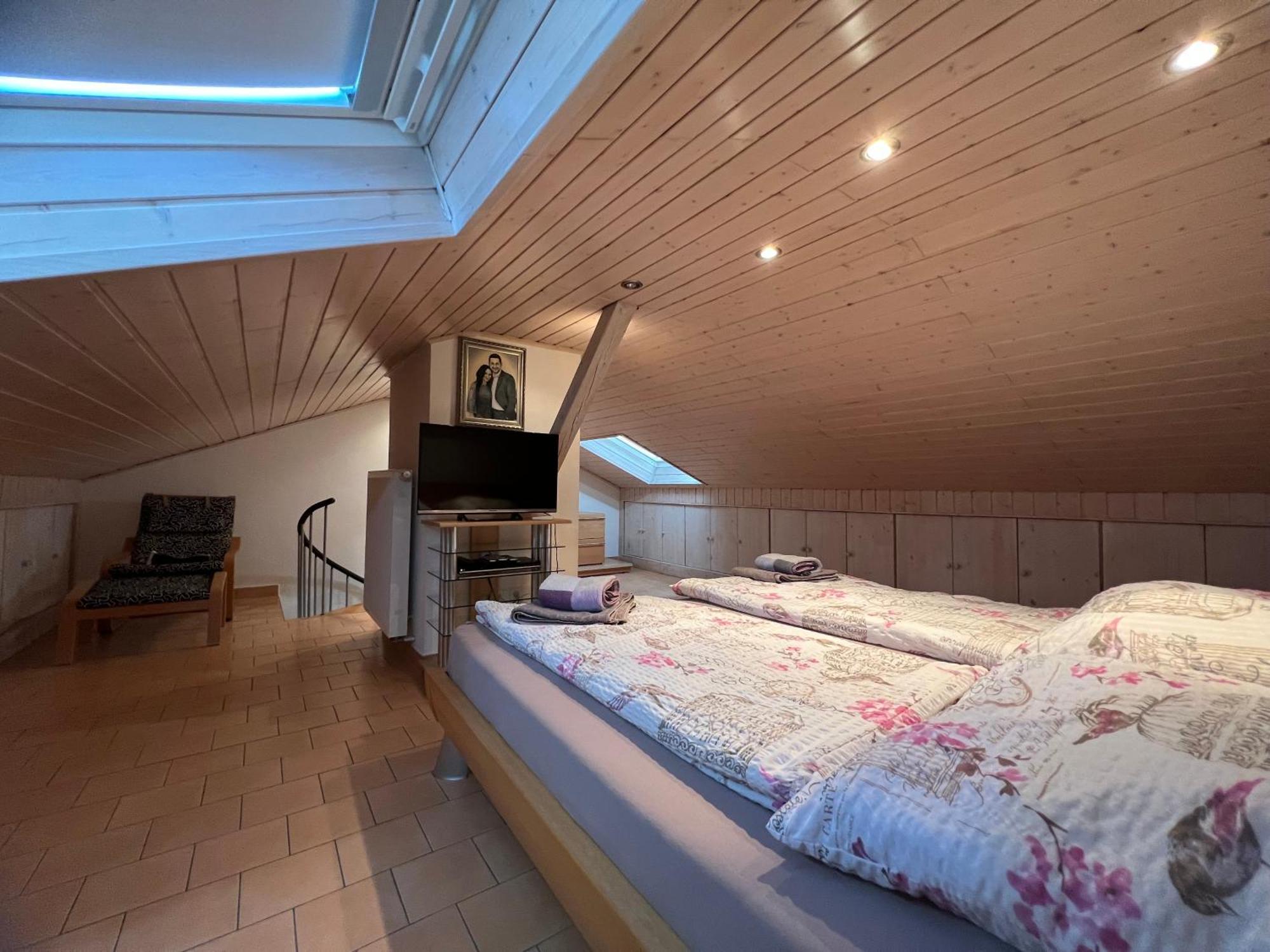 Ermmes Ferienwohnungen Sinsheim Chambre photo